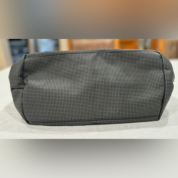 Red House Tote Bag NWT - Picture 7 of 7